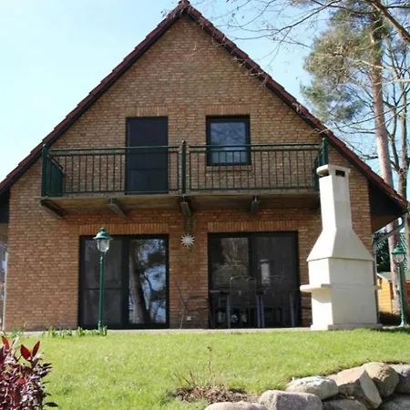 펜션 H1 - Traumhaftes Ferienhaus Mit Seeblick & Schoener Terrasse In Roebel/mueritz *